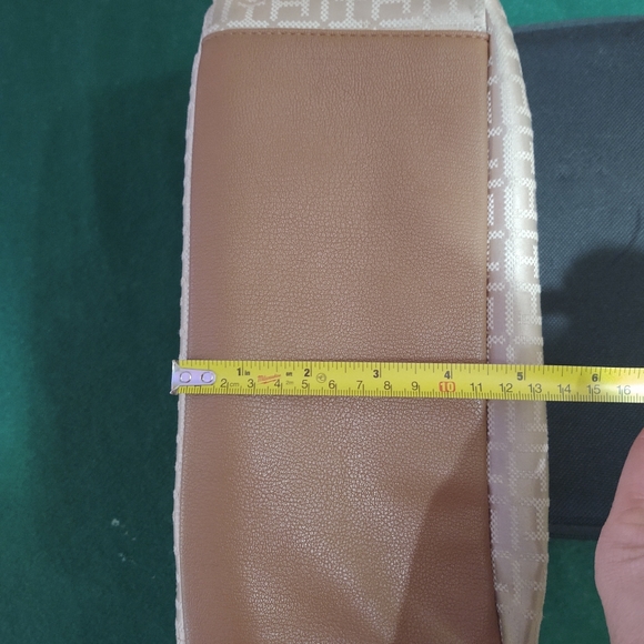 Tommy Hilfiger Purse/Shoulder Bag, NwoT. - Picture 8 of 8